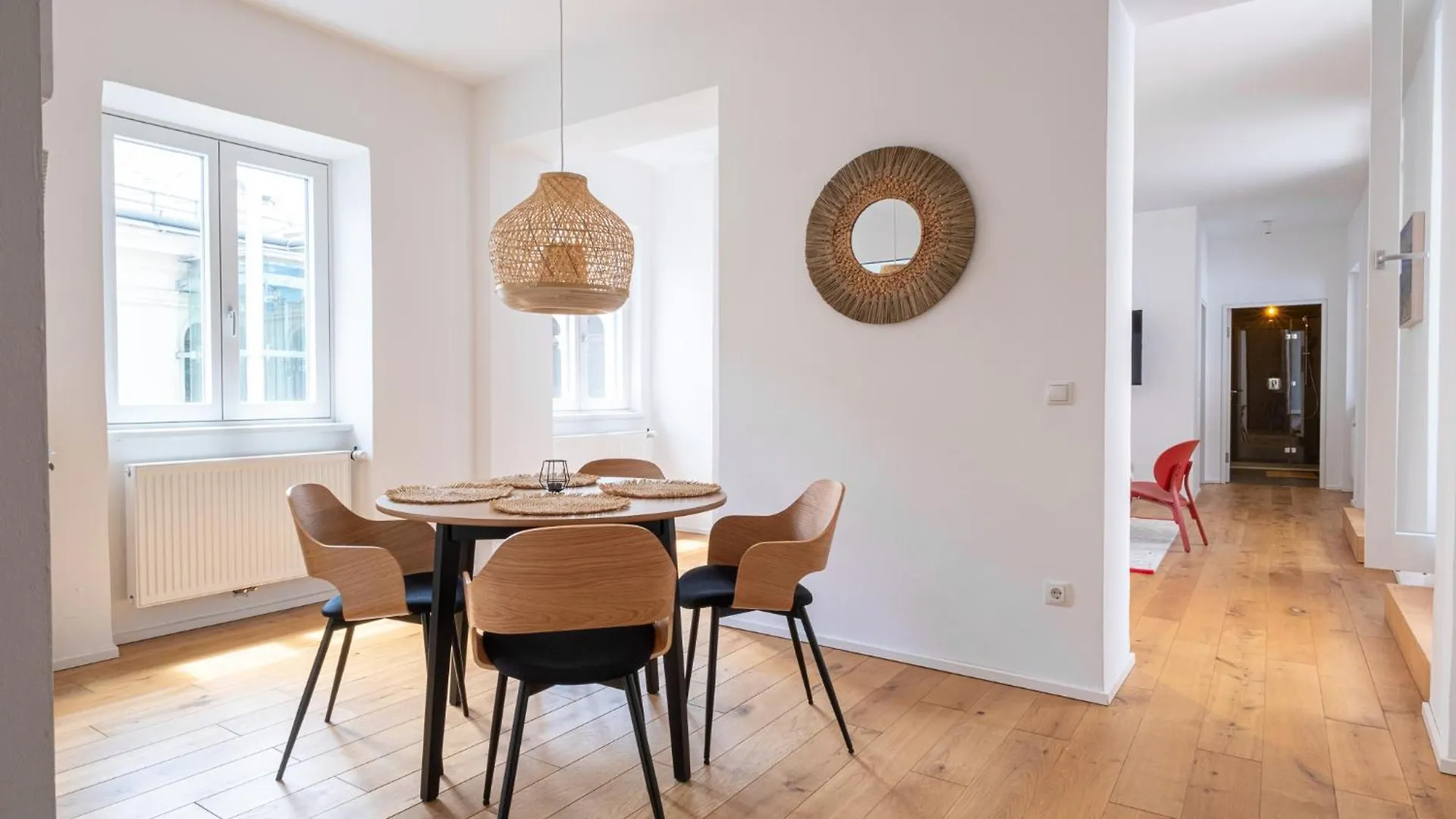 Luxury Stay In City Center With Terrace Graz Apartment