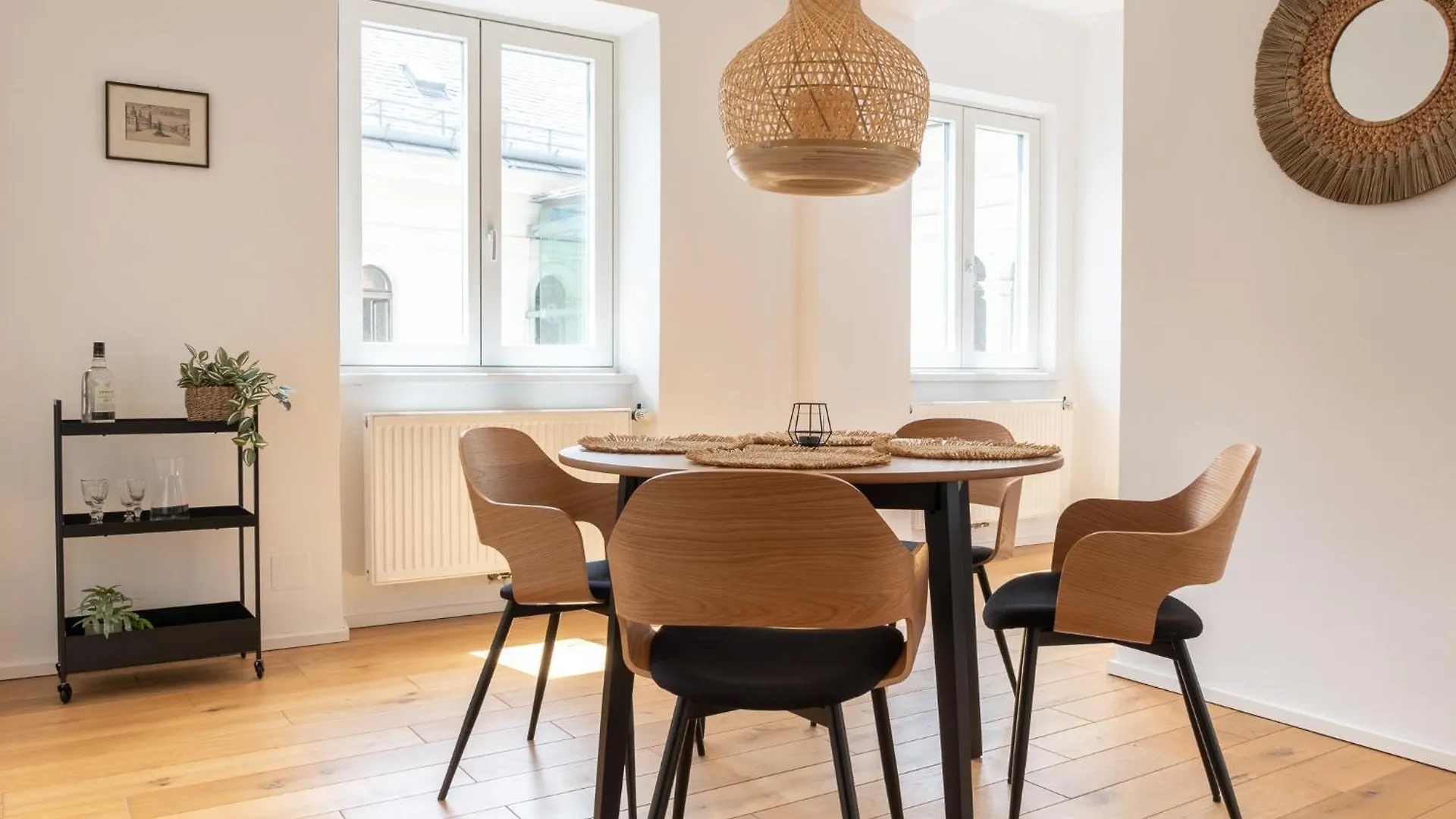 Apartment Luxury Stay In City Center With Terrace Graz Austria